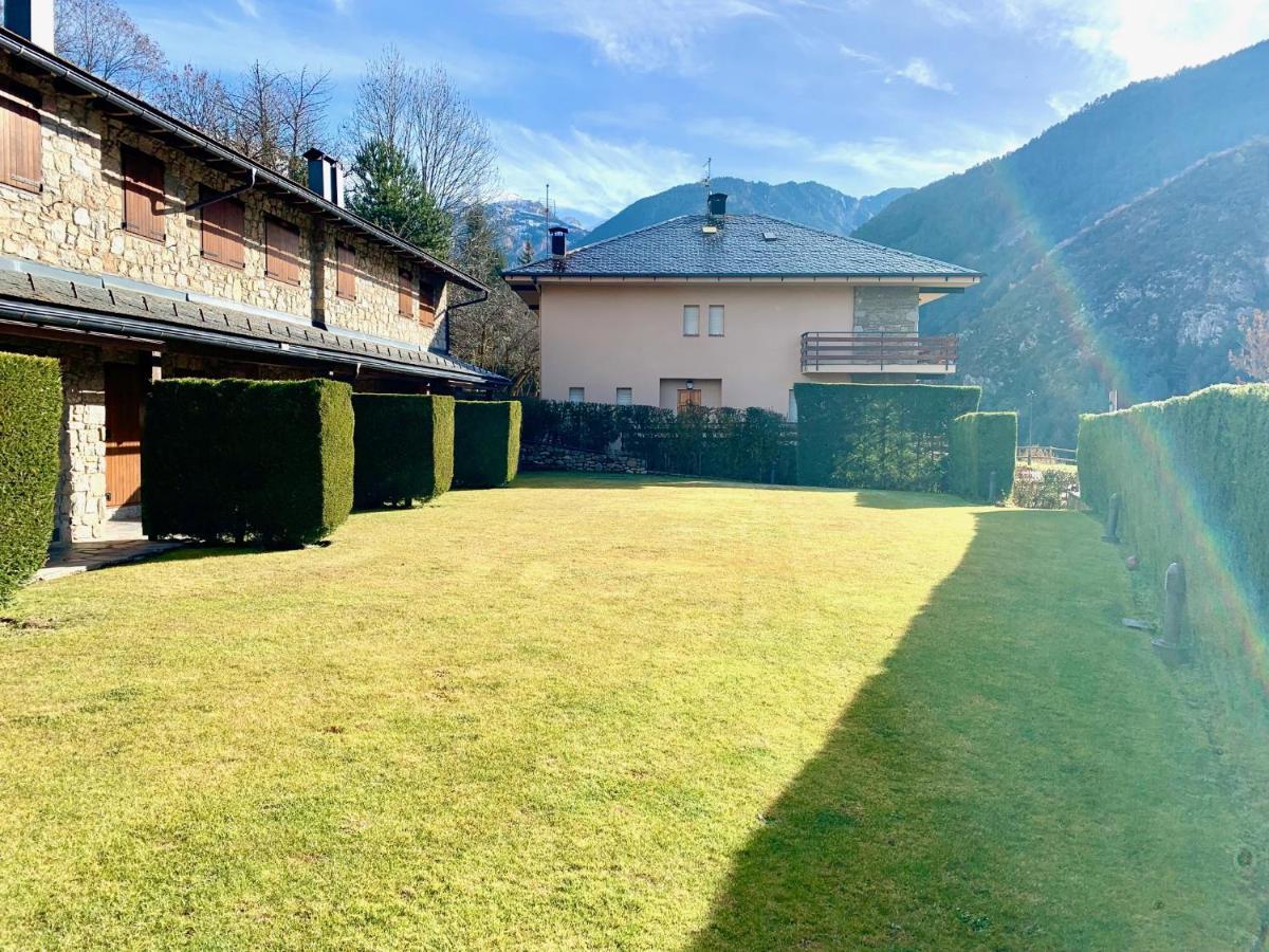 Casa Riu Villa Riu de Cerdanya Kültér fotó
